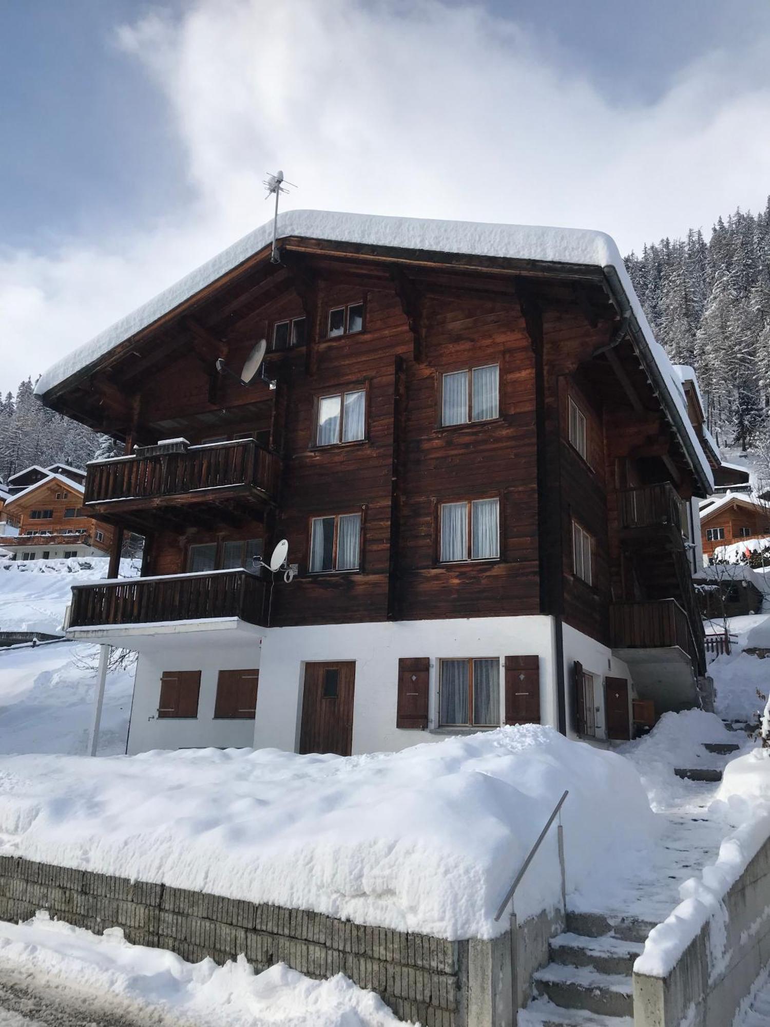 Ferienwohnung Im Chalet Boubou Wiler Exterior photo
